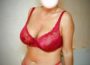 Une belle cougar à gros seins